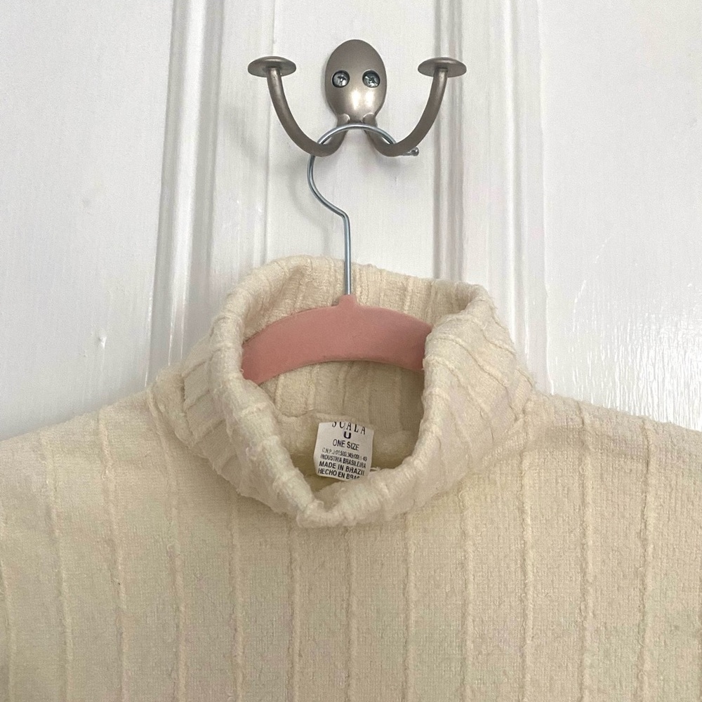 Cream Ribbed Turtleneck Sweater - Picture 2 of 3
